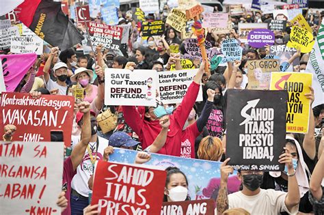 yahoonews.com philippines|Philippines protesters decry alleged injustices under Marcos .